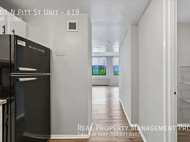 801 N Pitt St #619 — Photo 5