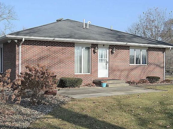 2nd image of 5268 E Country Club Rd