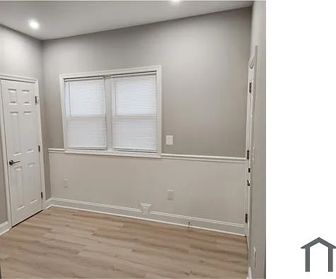 1332 Adams St NE #1 — Photo 6