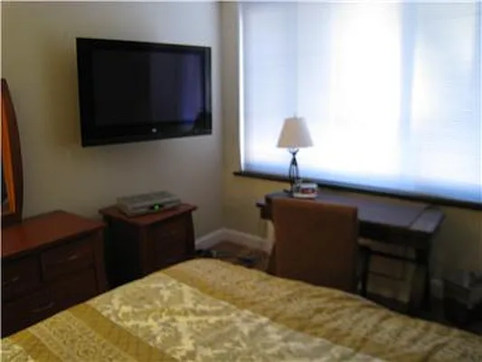 Rented by R New York | media 50