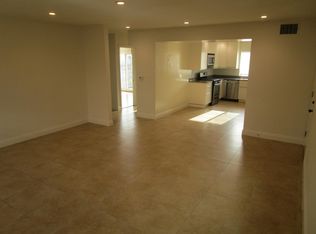 401 13th St APT C, Huntington Beach, CA 92648