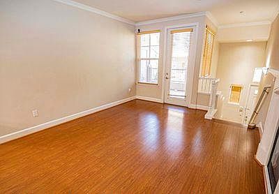 3rd image of 1267 Avenida Las Brisas