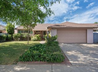 4212 Iowa Ave, Sacramento, CA 95824