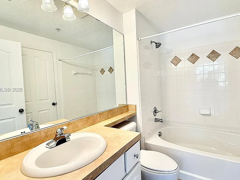 1206 Myrtlewood Cir E #1206 — Photo 18