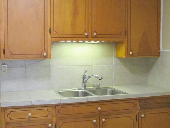 3rd image of 138 Oak Forest Dr