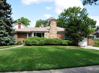 356 Herrick Rd, Riverside, IL 60546