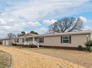 118 Harris Ave, Emporia, VA 23847