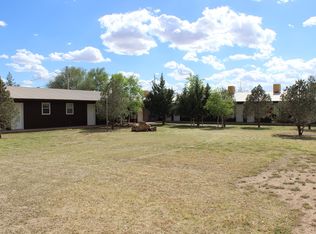 105 6th St UNIT 4, Farwell, TX 79325