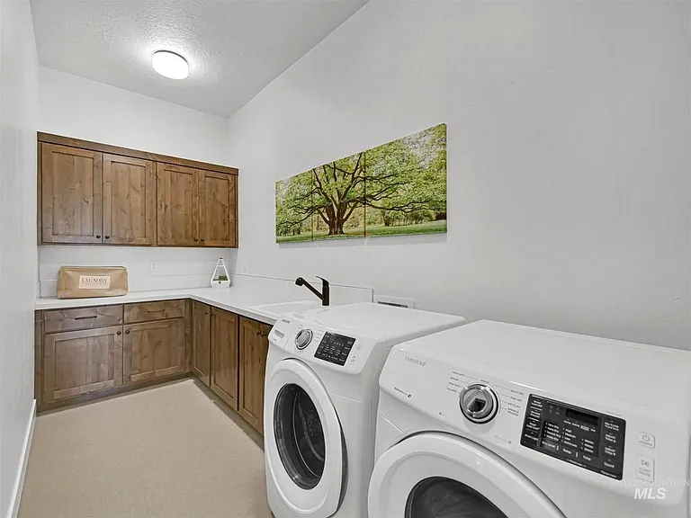 5298 W Parkridge Dr — Photo 20