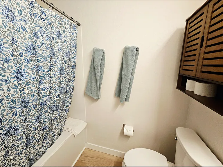 1940 Prospector Ave #409 — Photo 7