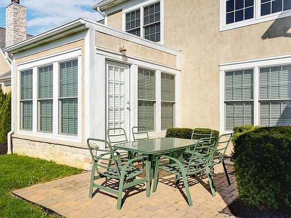 4th image of 4821 Saint Andrews Dr