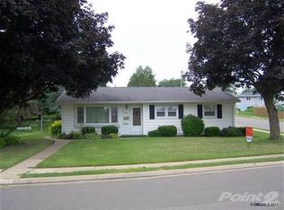 2707 Andrew Ct, Dubuque, IA 52001