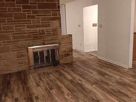 5th image of 1604 Parkside Ct