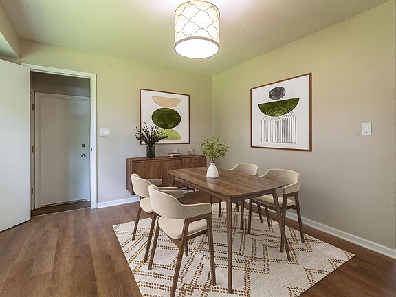 5th image of 721 Lexington Ave