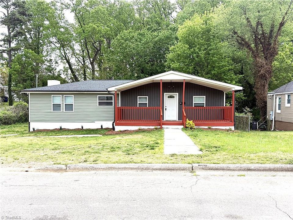 1st image of 1451 Addison Ave