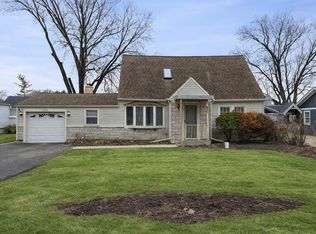 6509 W 83rd St, Burbank, IL