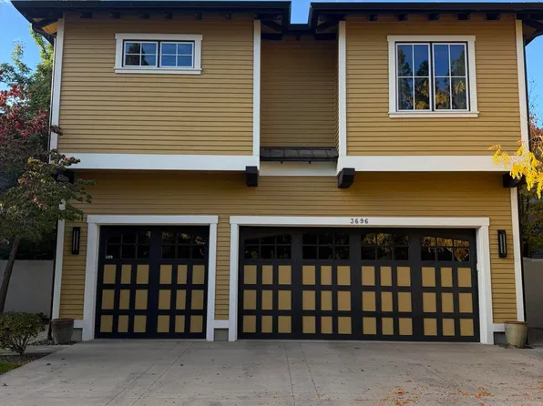 3696 W Shoreview Ln, Coeur D Alene, ID 83814