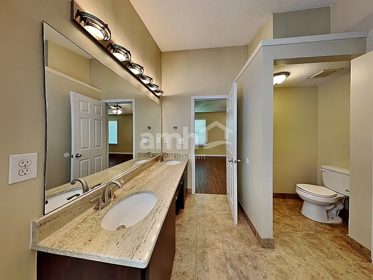 209 Kindlewood Dr — Photo 15