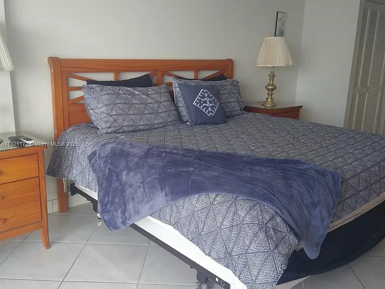 9341 SE Collins Ave #303 — Photo 2