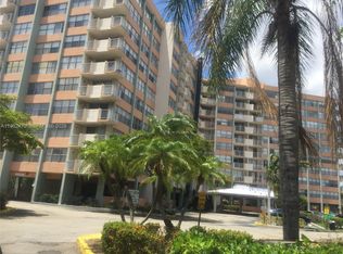 Wilshire Condo, Miami, FL 33179