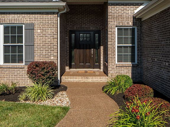 2nd image of 8250 Pelican Pointe Dr