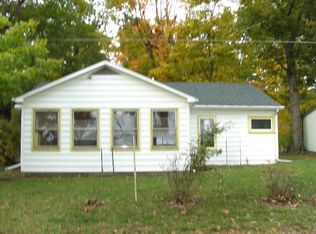 2140 W Long Lake Rd, Pleasant Lake, IN 46779