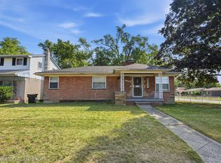 19800 Berg Rd, Detroit, MI 48219