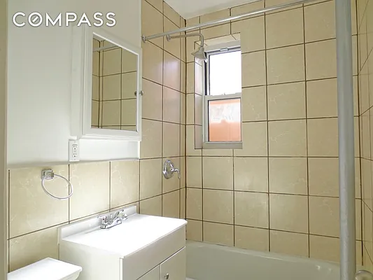 Rented by Compass | media 19