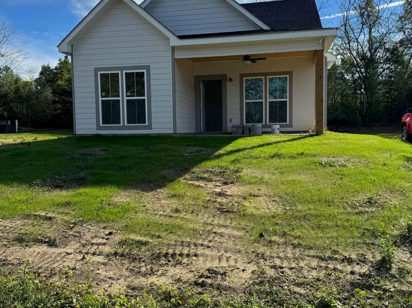 411 W Ida Ave, Opp, AL 36467