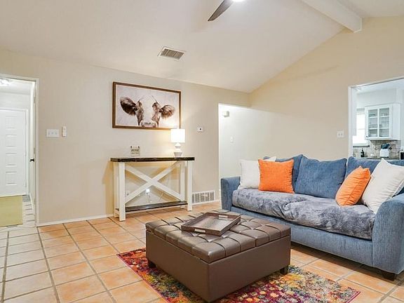 4th image of 5920 Oak Hill Rd