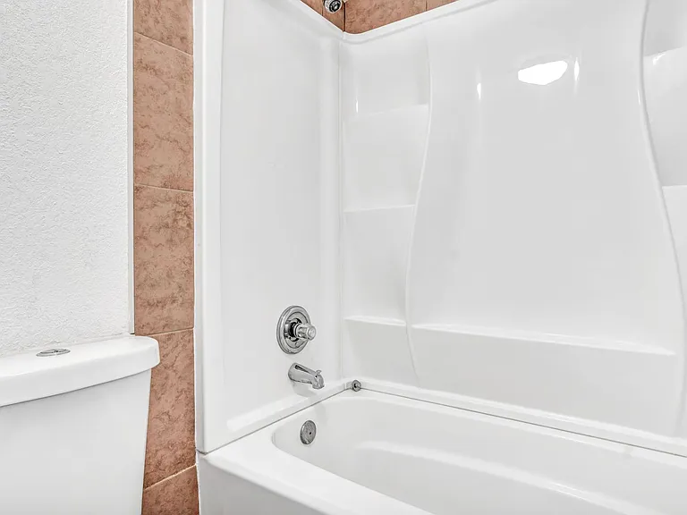 3913 Oak Limb Ct — Photo 17