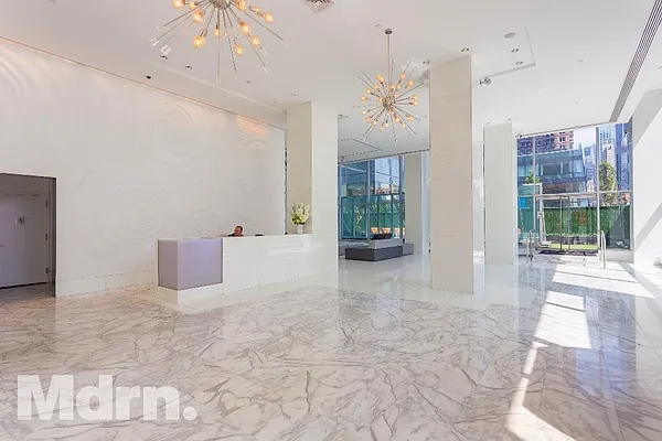 Rented by Mdrn Residential | media 16