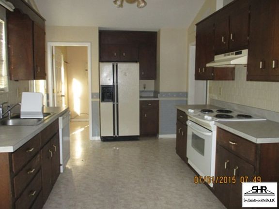 5th image of 4585 Tradewinds Way