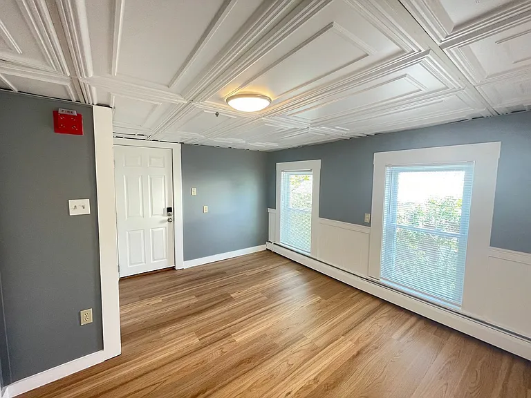 44 Main St #3 — Photo 9