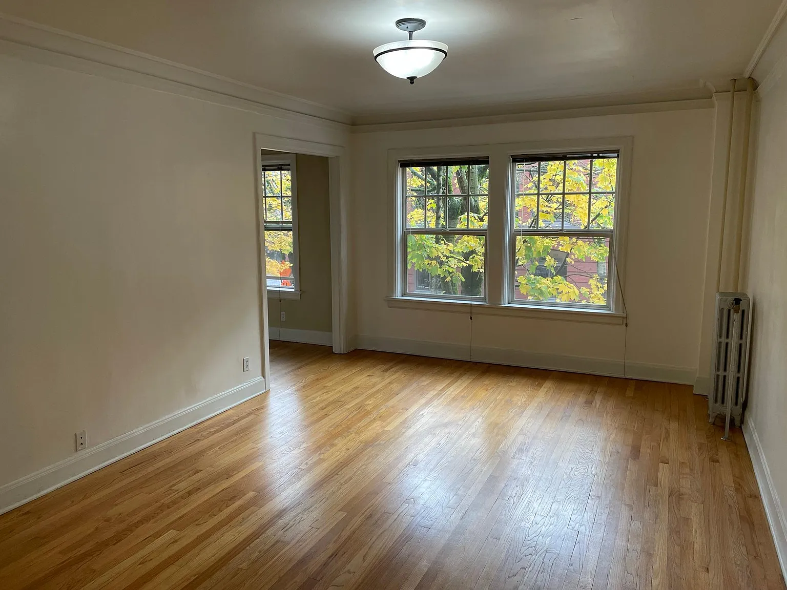 709 SW 16th Ave — Photo 4