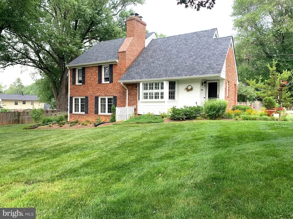 3617 Patrick Henry Dr, Olney, MD 20832