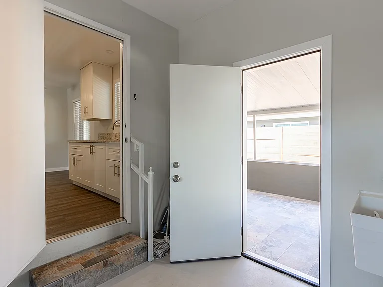 527 Garfield St #1 — Photo 17