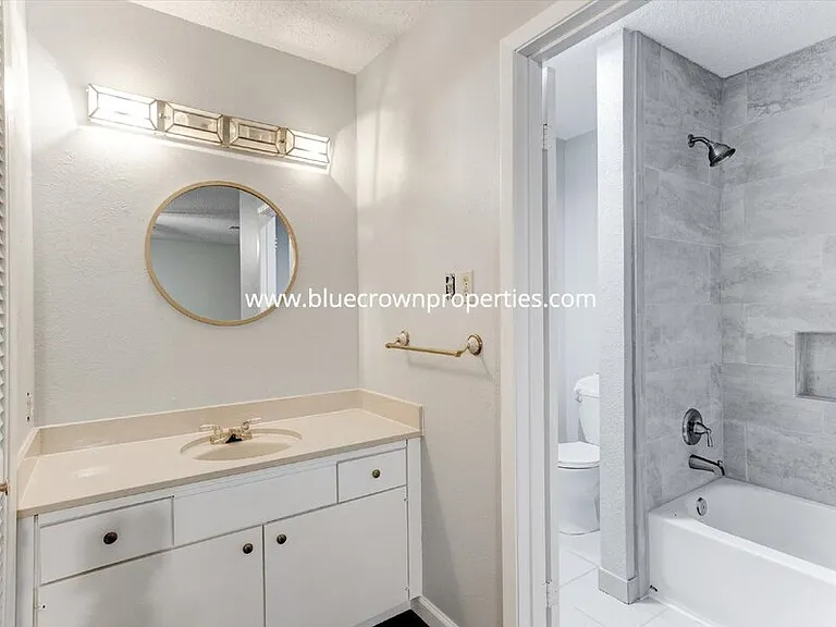 462 Westview Ter — Photo 17