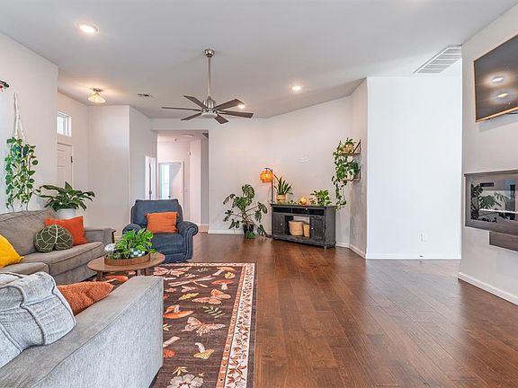3rd image of 8185 Madison Ave
