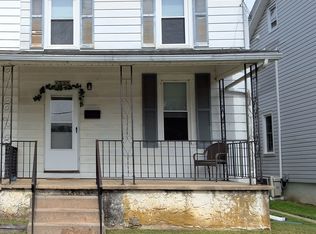 59 W Slokom Ave, Christiana, PA