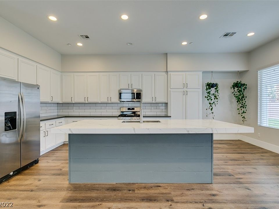 1st image of 9262 Snow Flower Ave