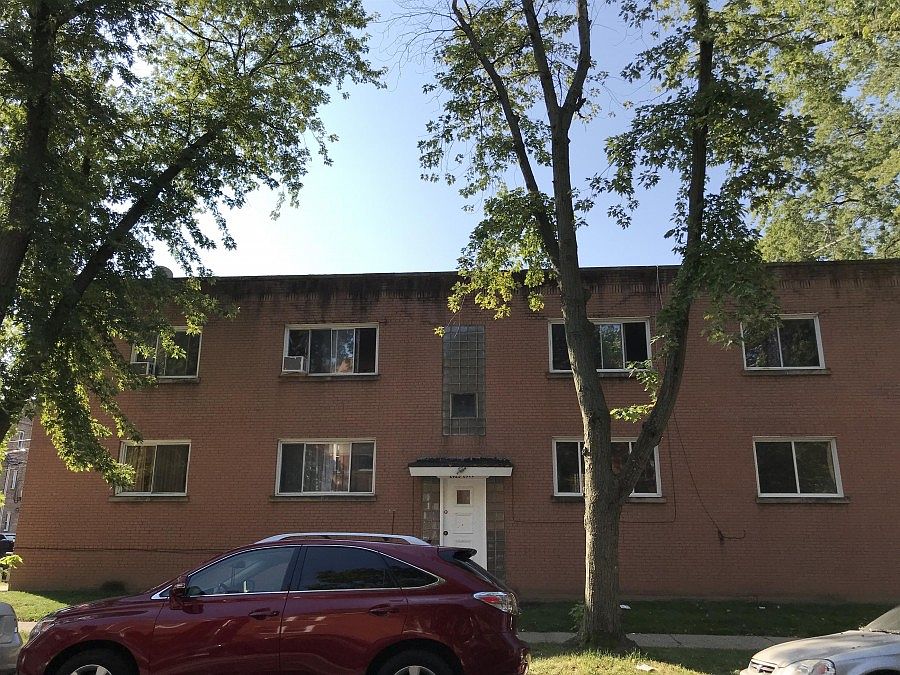 1st image of 2923 W Rosemont Ave #1W