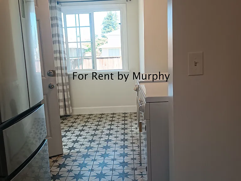 616 N Stevens St — Photo 8