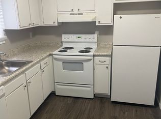 1624 E Pleasant View Drive, Des Moines, IA 50320