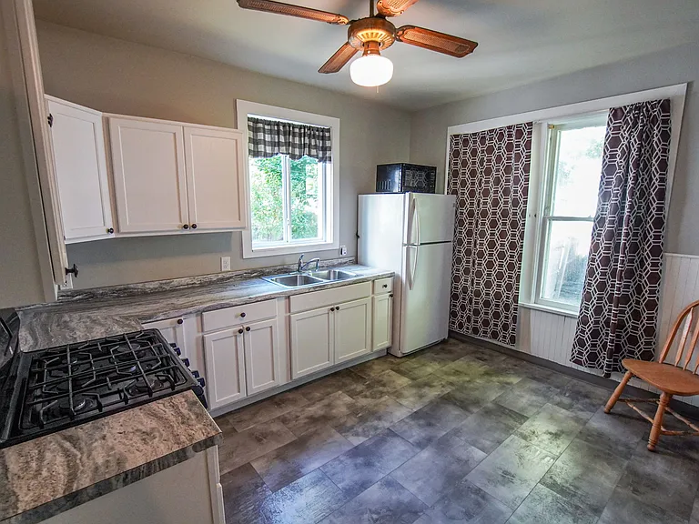 74 Woodside Ave #1 — Photo 7