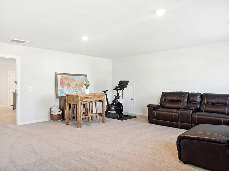 3921 Sawmill Ct — Photo 18