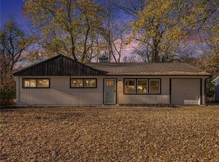 7104 E 112th St, Kansas City, MO 64134