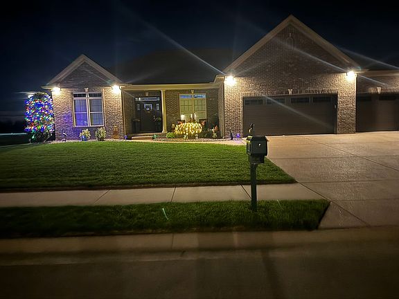 2nd image of 18511 Somerville Ct