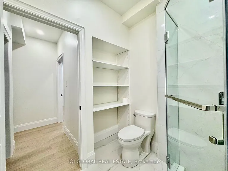 57 Threadneedle Cres — Photo 27