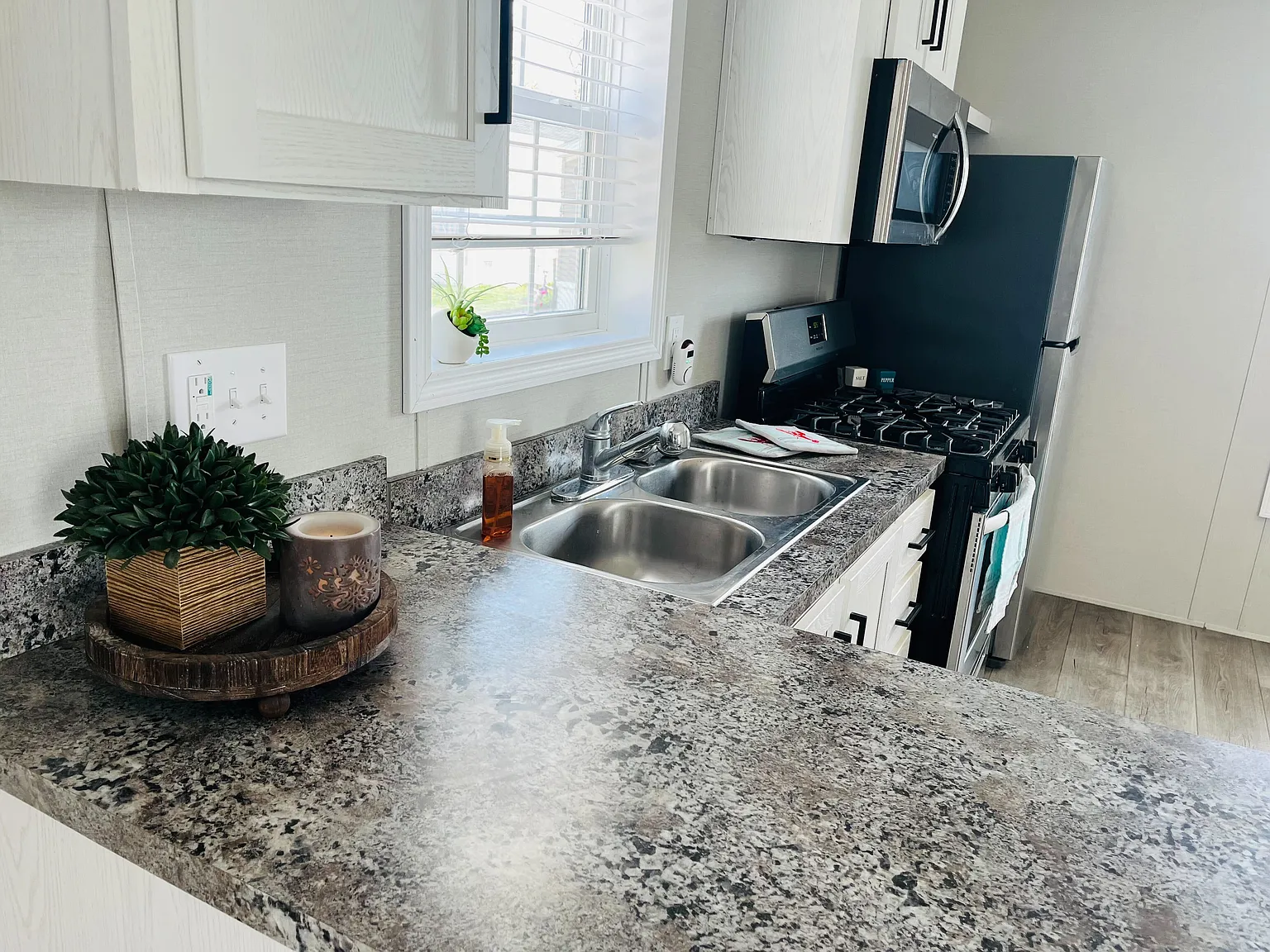 Lake Fenton Estates — Photo 1